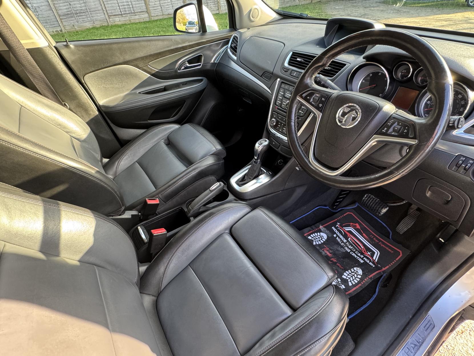 Vauxhall Mokka 1.6 CDTi SE SUV 5dr Diesel Auto 2WD Euro 6 (136 ps)