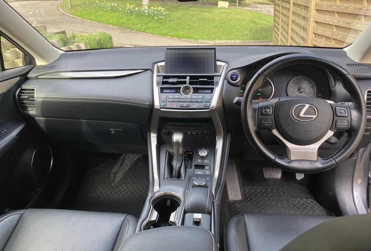 Lexus NX 2.5 300h Luxury SUV 5dr Petrol Hybrid E-CVT 4WD Euro 6 (s/s) (197 ps)