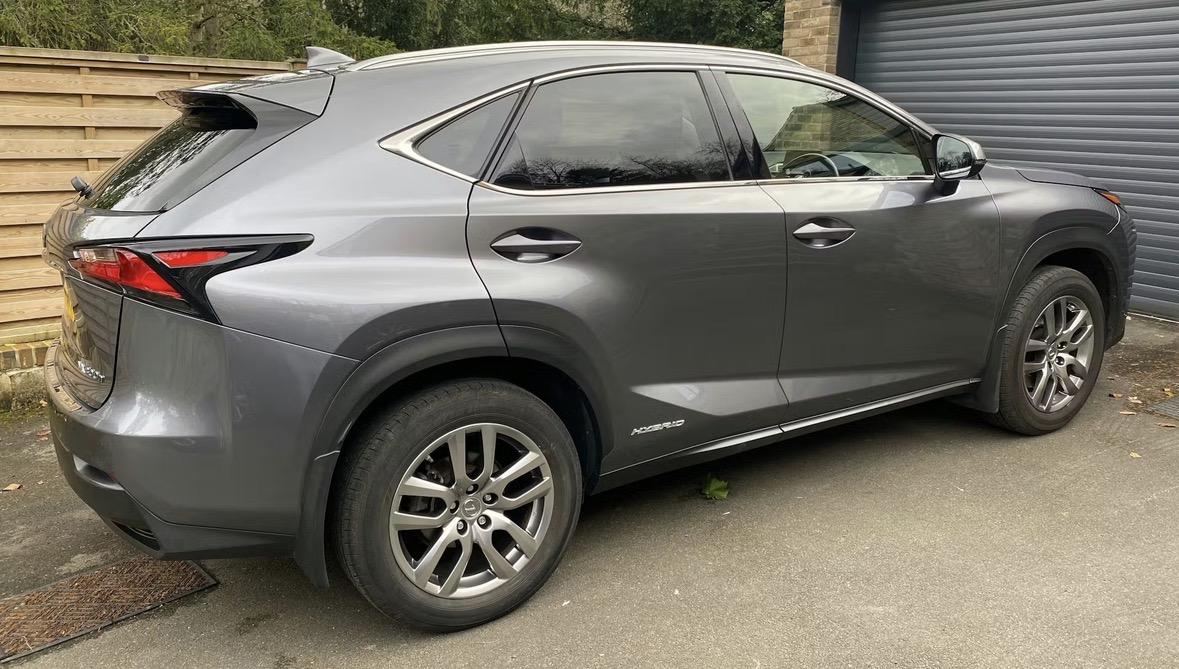 Lexus NX 2.5 300h Luxury SUV 5dr Petrol Hybrid E-CVT 4WD Euro 6 (s/s) (197 ps)