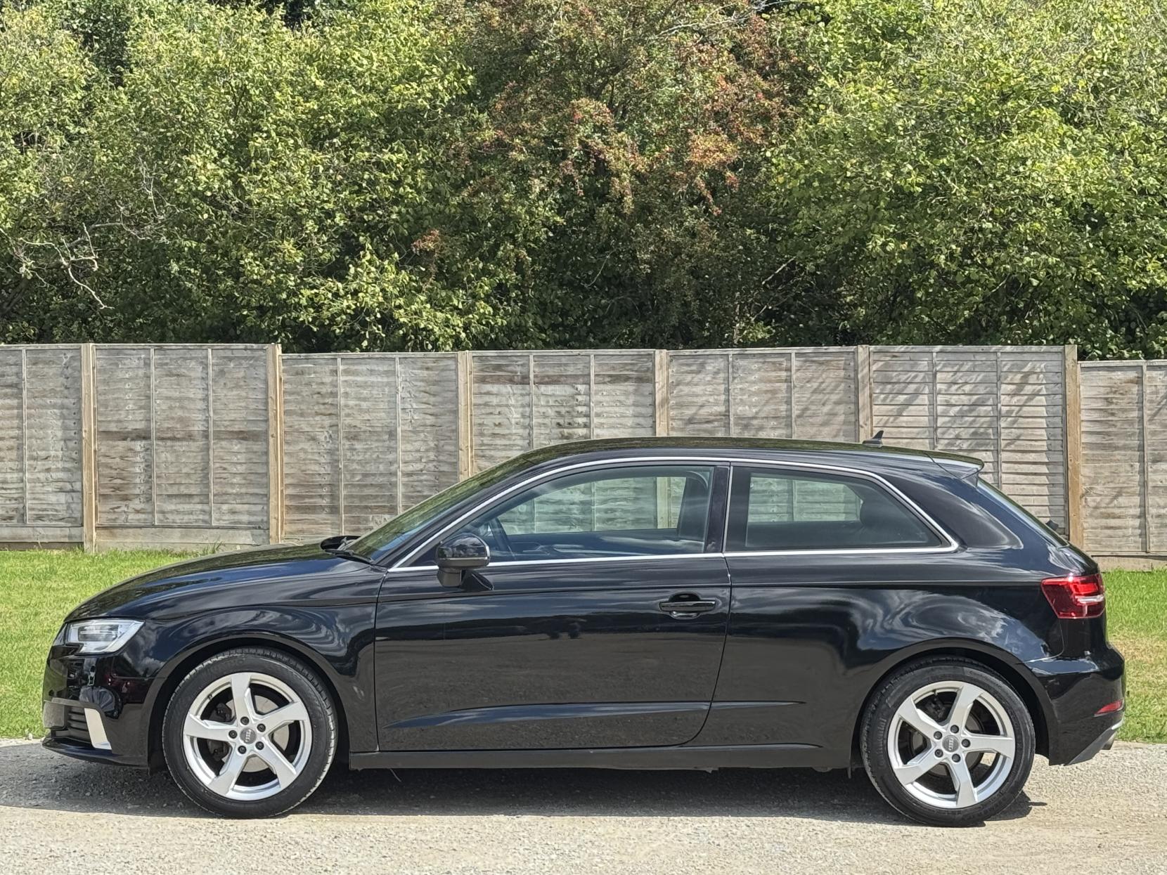 Audi A3 1.0 TFSI Sport Hatchback 3dr Petrol Manual Euro 6 (s/s) (116 ps)