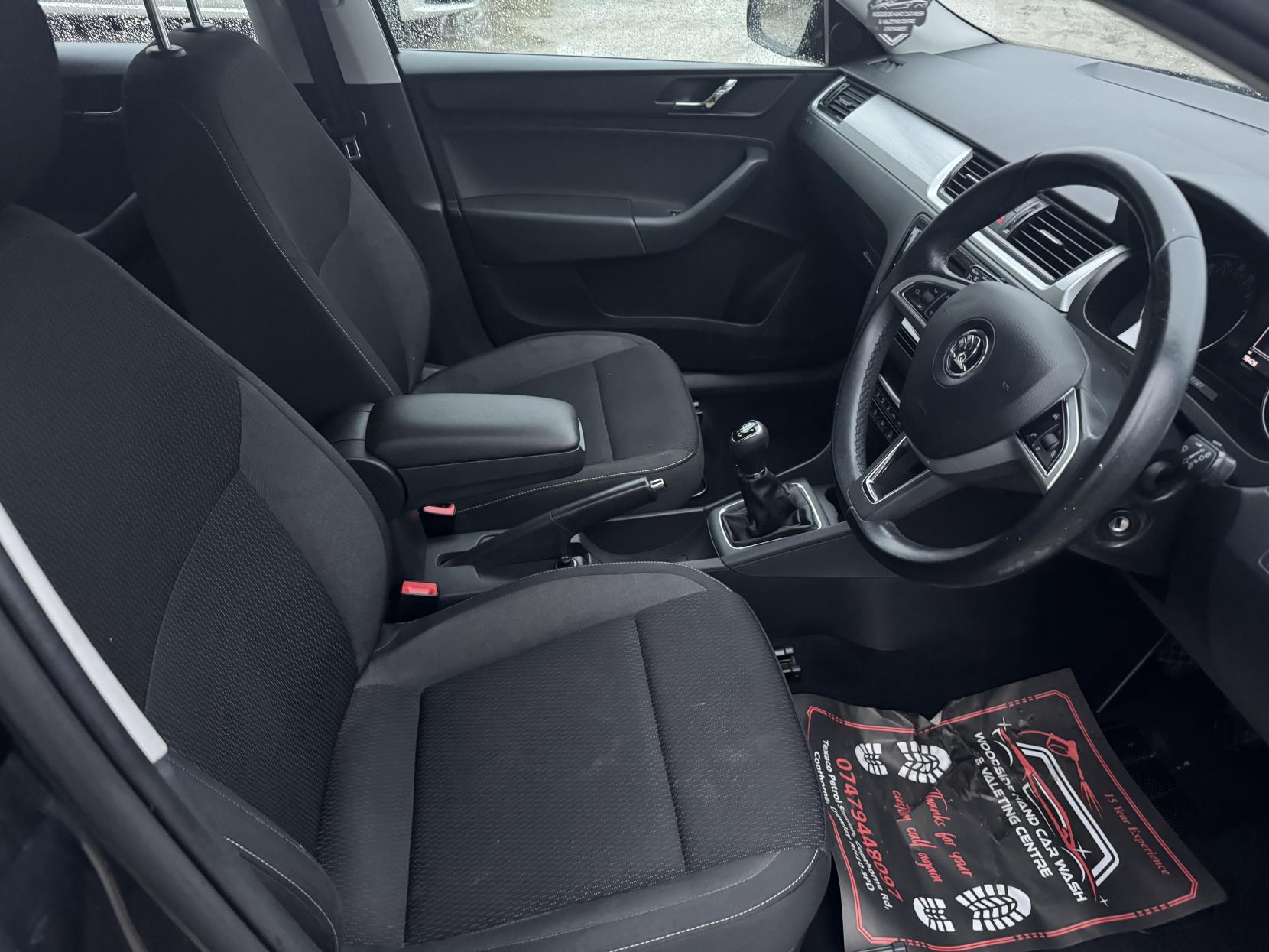 Skoda Rapid Spaceback 1.6 TDI SE Tech Hatchback 5dr Diesel Manual Euro 6 (s/s) (115 ps)