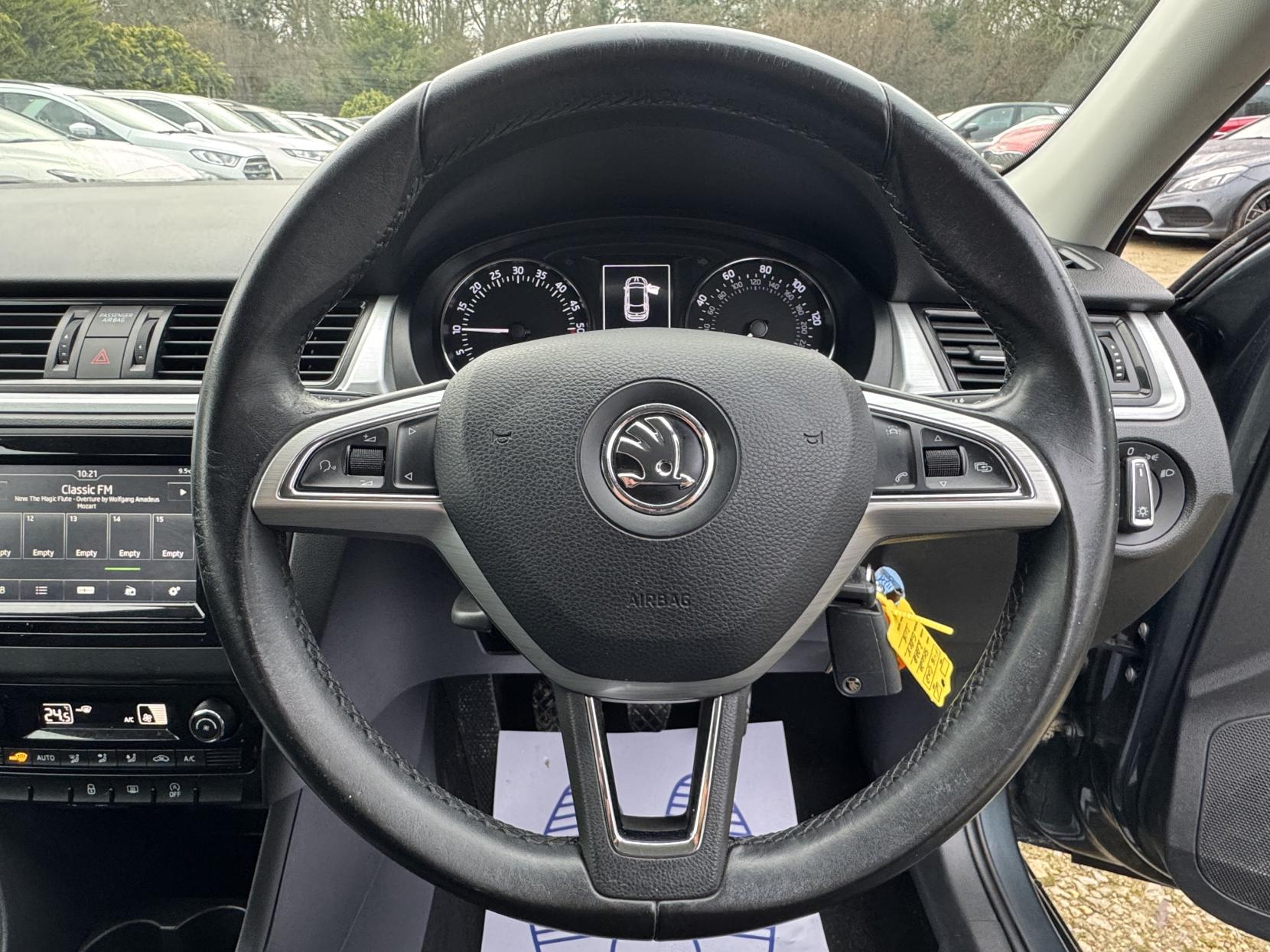 Skoda Rapid Spaceback 1.6 TDI SE Tech Hatchback 5dr Diesel Manual Euro 6 (s/s) (115 ps)