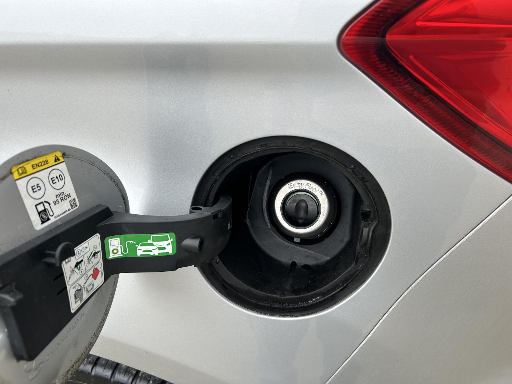 Ford EcoSport 1.0T EcoBoost GPF Zetec SUV 5dr Petrol Auto Euro 6 (s/s) (125 ps)