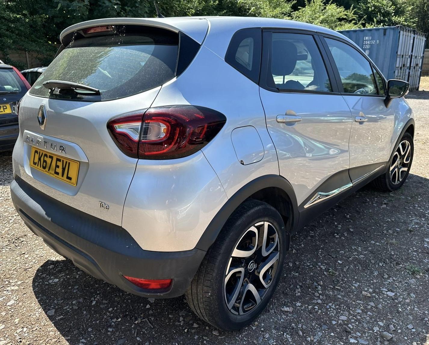 Renault Captur 0.9 TCe ENERGY Dynamique Nav SUV 5dr Petrol Manual Euro 6 (s/s) (90 ps)