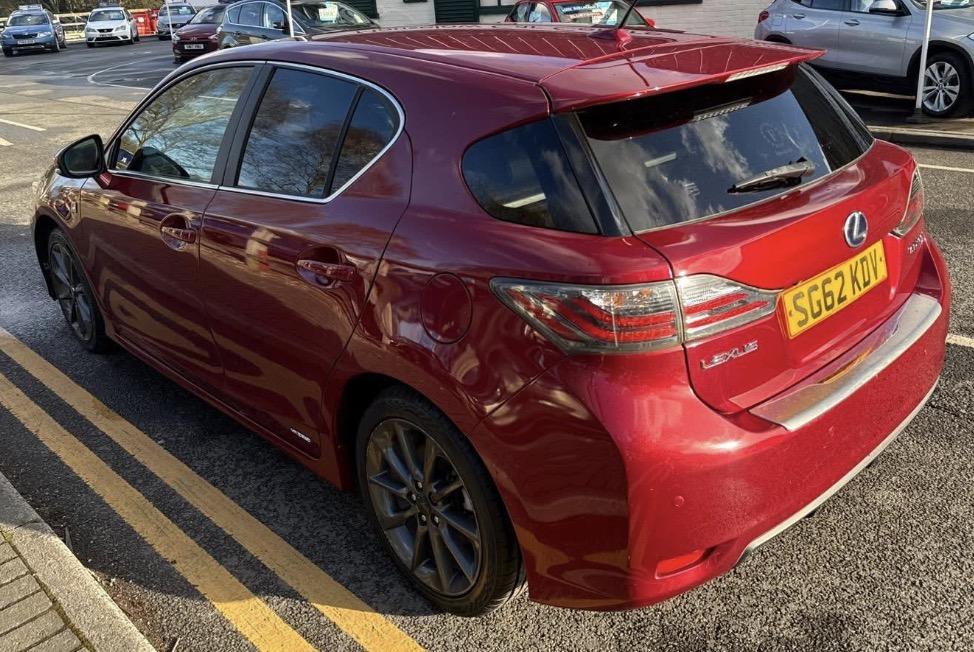 Lexus CT 1.8 200h F Sport Hatchback 5dr Petrol Hybrid CVT Euro 5 (s/s) (136 ps)
