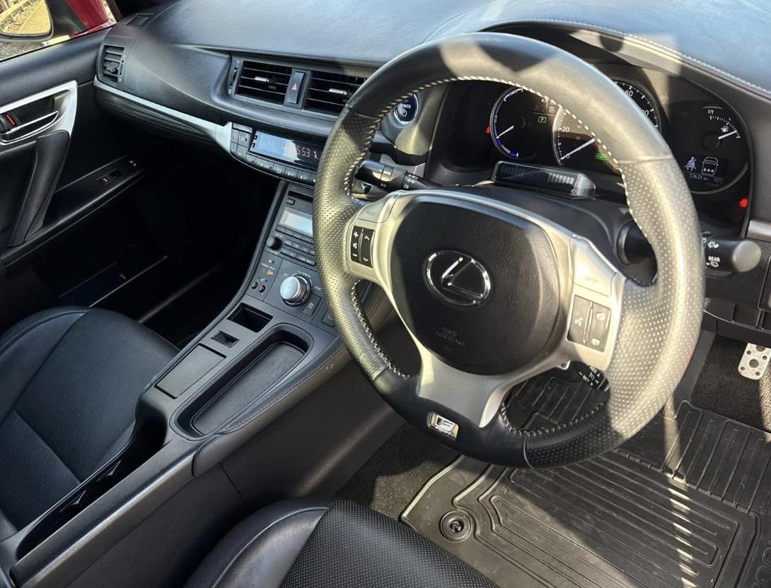 Lexus CT 1.8 200h F Sport Hatchback 5dr Petrol Hybrid CVT Euro 5 (s/s) (136 ps)