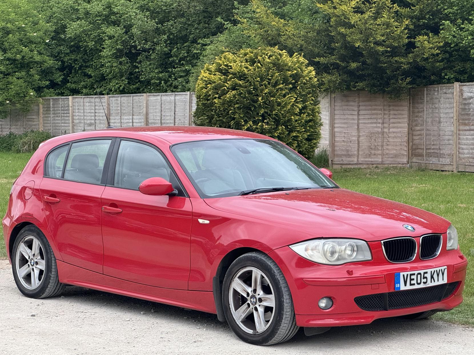 BMW 1 Series 2.0 120d Sport Hatchback 5dr Diesel Steptronic Euro 4 (163 ps)