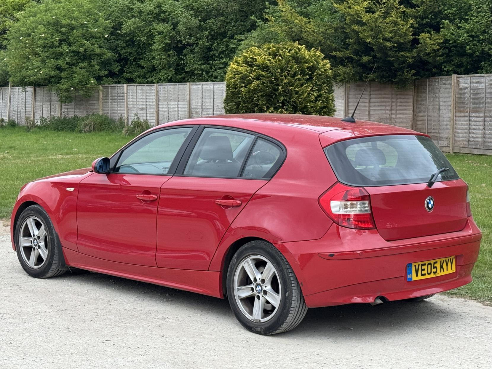 BMW 1 Series 2.0 120d Sport Hatchback 5dr Diesel Steptronic Euro 4 (163 ps)