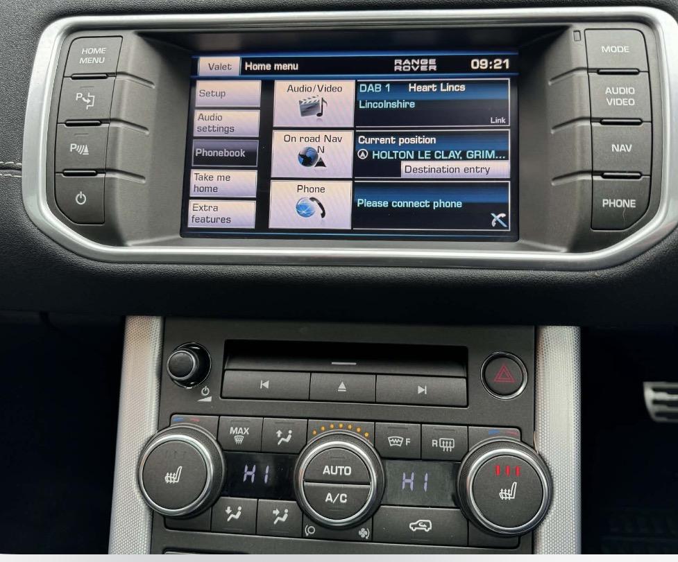 Land Rover Range Rover Evoque 2.2 SD4 Dynamic SUV 5dr Diesel Auto 4WD Euro 5 (190 ps)