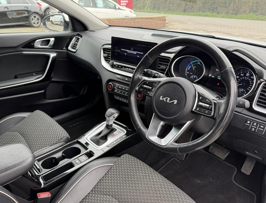 Kia XCeed 1.6 GDi 8.9kWh 3 SUV 5dr Petrol Plug-in Hybrid DCT Euro 6 (s/s) (139 bhp)