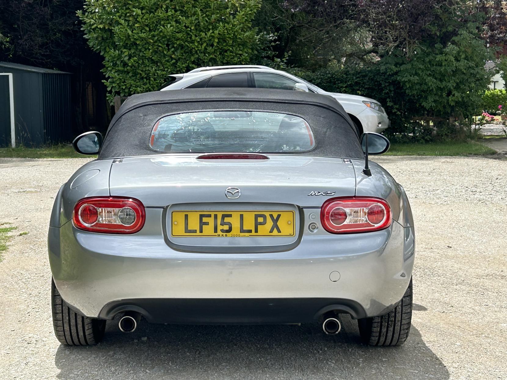 Mazda MX-5 1.8i SE Convertible 2dr Petrol Manual Euro 5 (126 ps)
