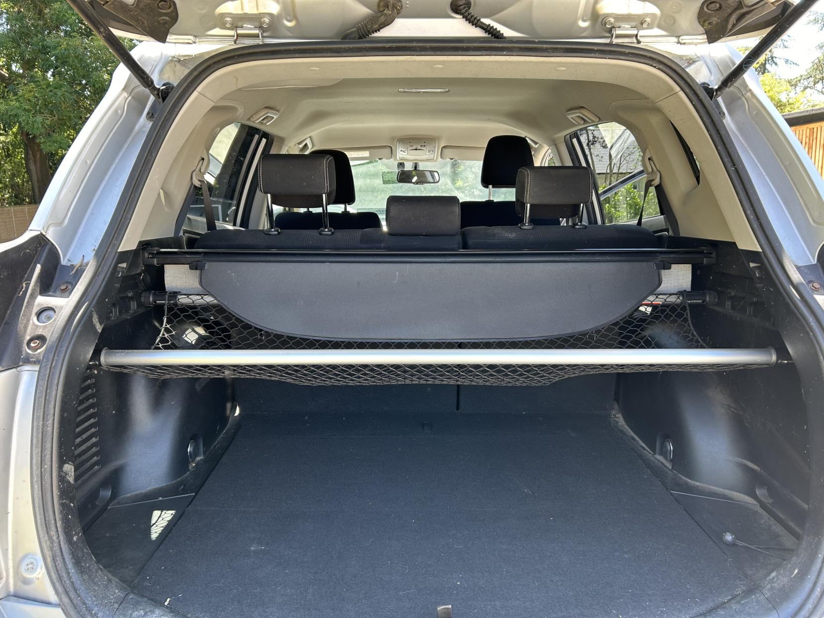 Toyota RAV4 2.0 D-4D Business Edition SUV 5dr Diesel Manual Euro 6 (s/s) (143 ps)