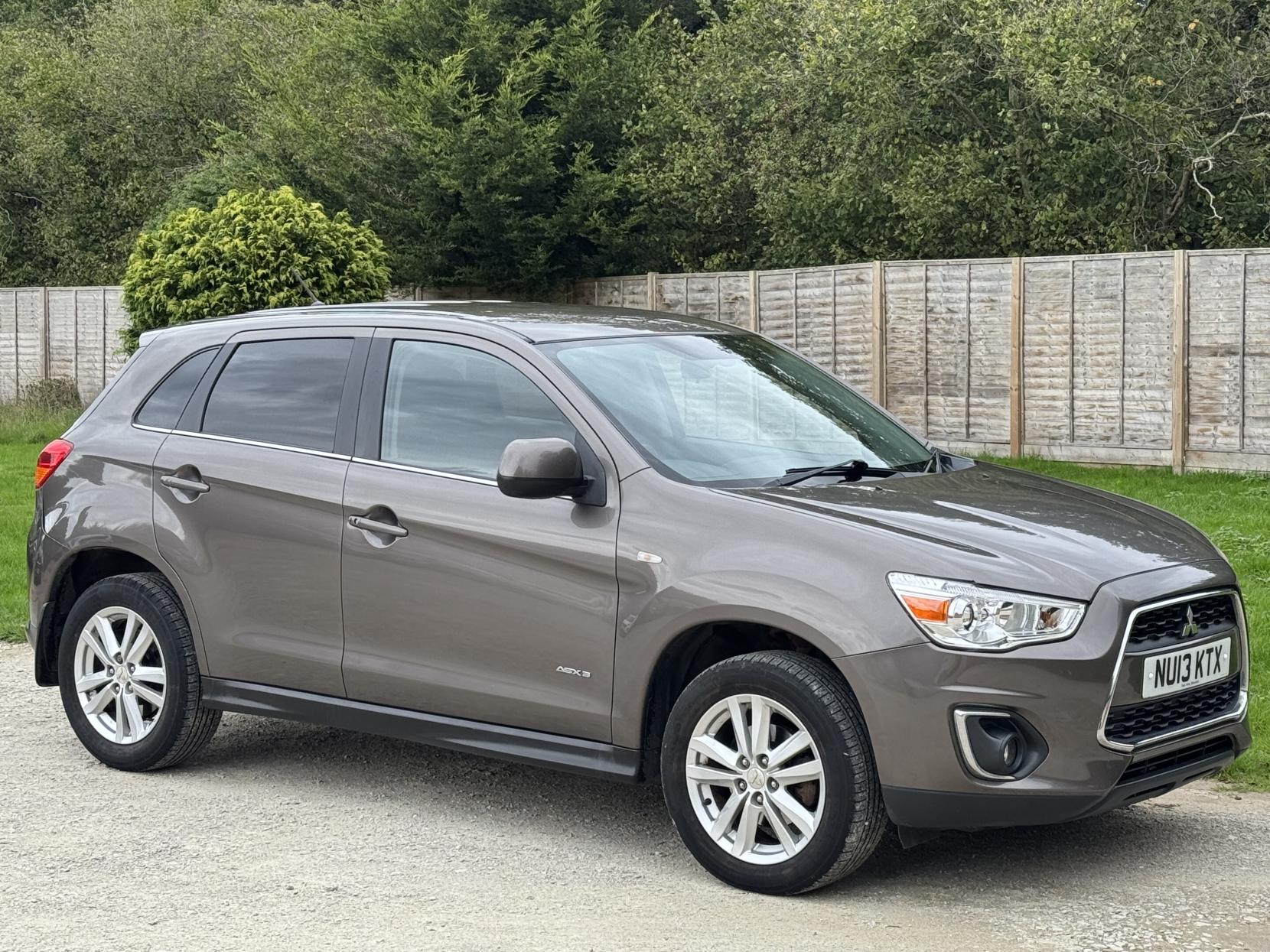 Mitsubishi ASX 1.6 3 SUV 5dr Petrol Manual Euro 5 (117 ps)