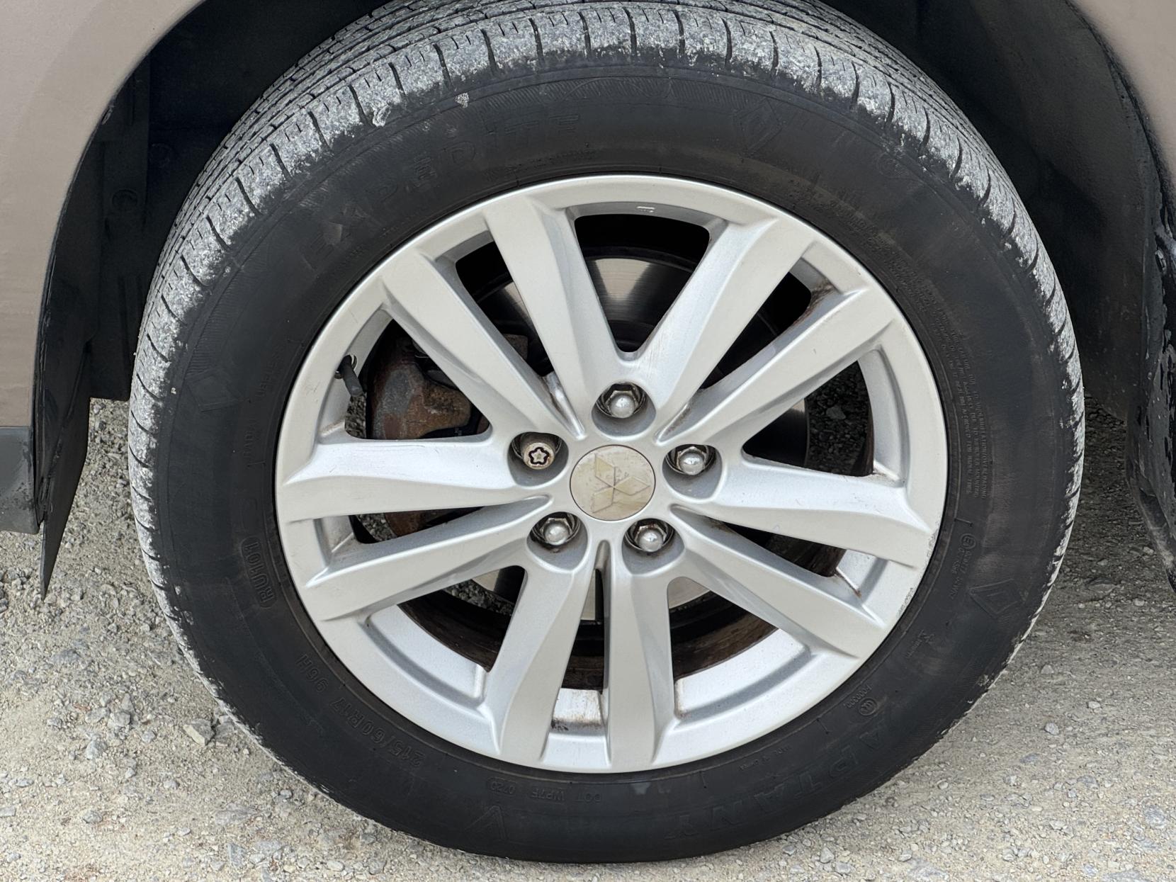 Mitsubishi ASX 1.6 3 SUV 5dr Petrol Manual Euro 5 (117 ps)