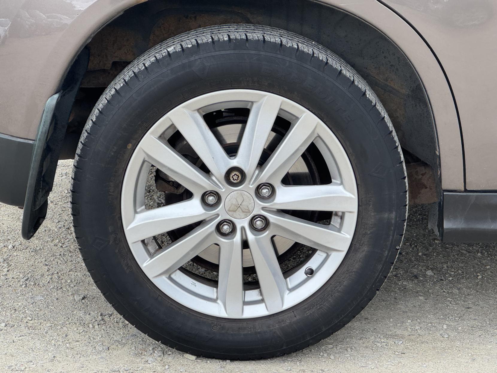 Mitsubishi ASX 1.6 3 SUV 5dr Petrol Manual Euro 5 (117 ps)