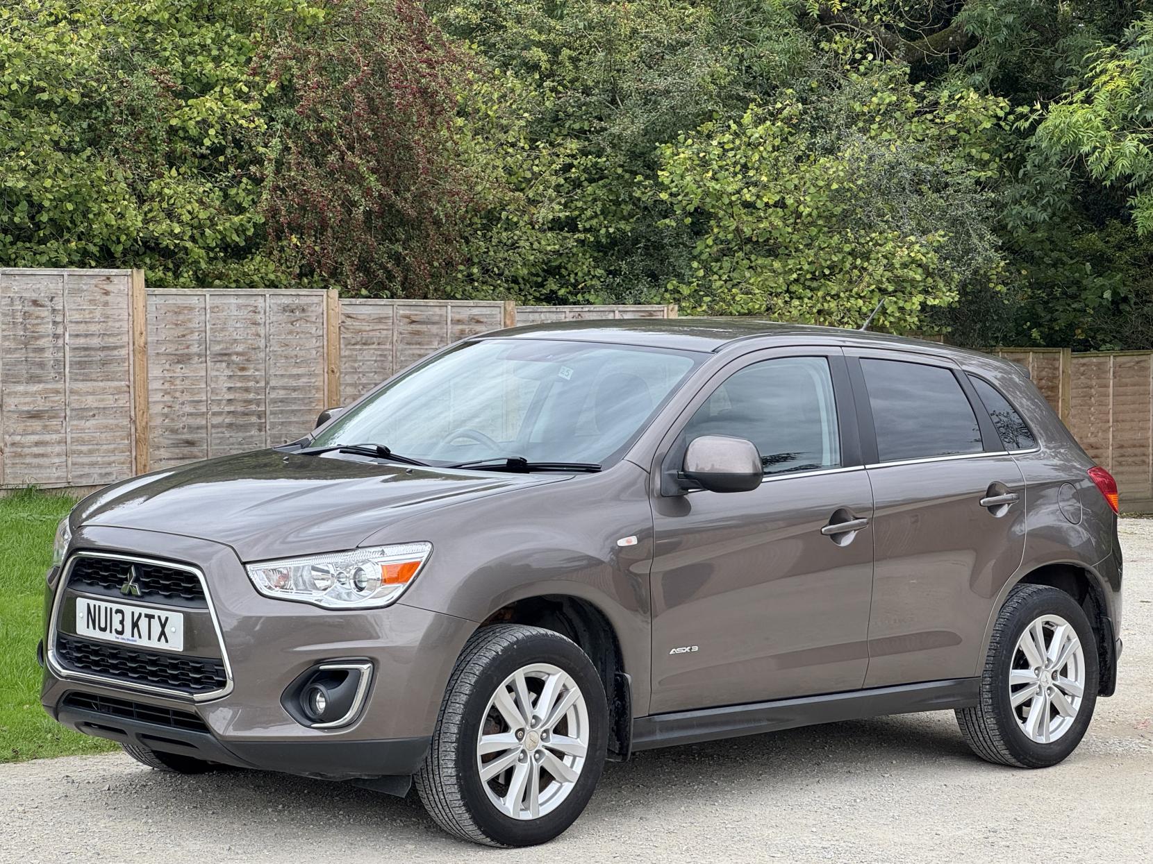 Mitsubishi ASX 1.6 3 SUV 5dr Petrol Manual Euro 5 (117 ps)