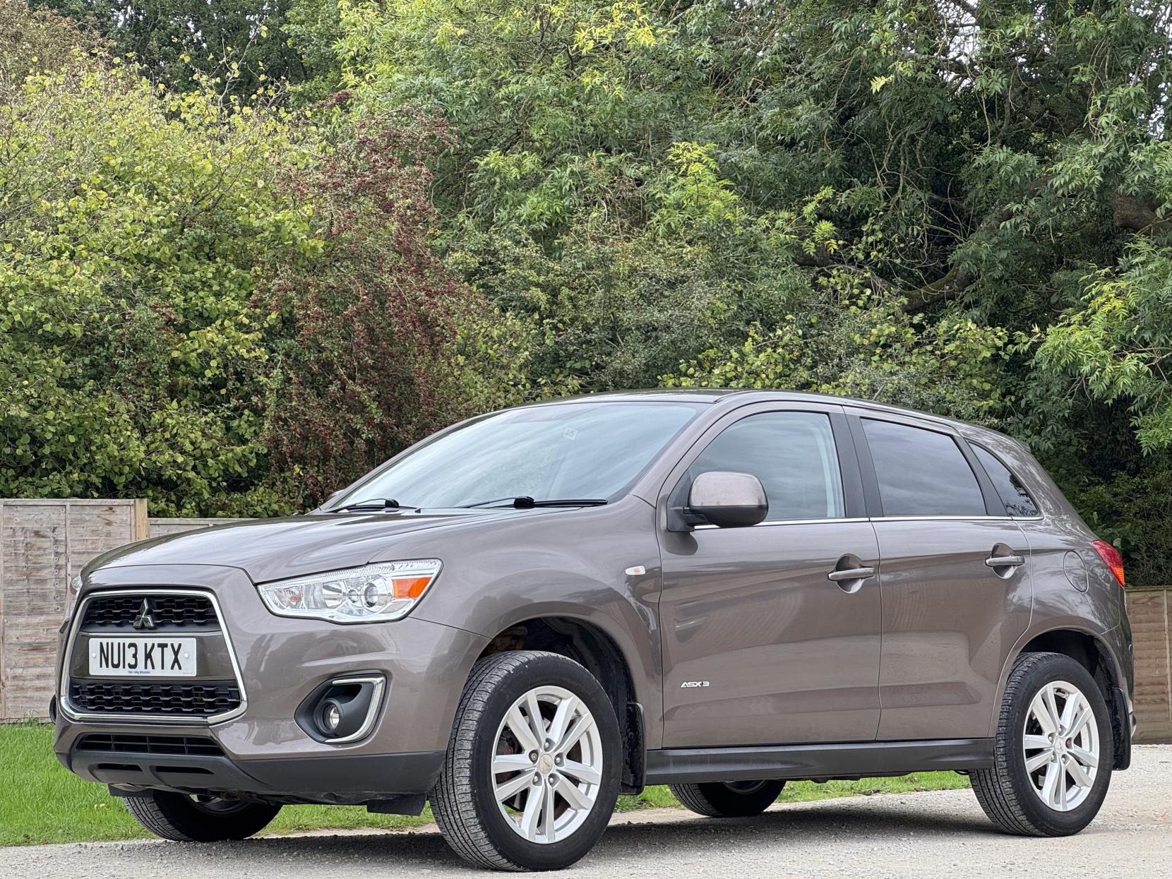 Mitsubishi ASX 1.6 3 SUV 5dr Petrol Manual Euro 5 (117 ps)