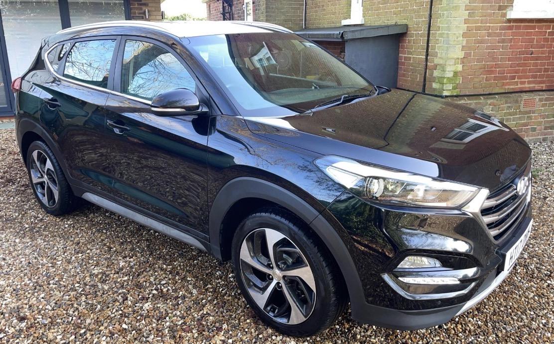 Hyundai TUCSON 1.7 CRDi Blue Drive Premium SUV 5dr Diesel DCT Euro 6 (s/s) (141 ps)