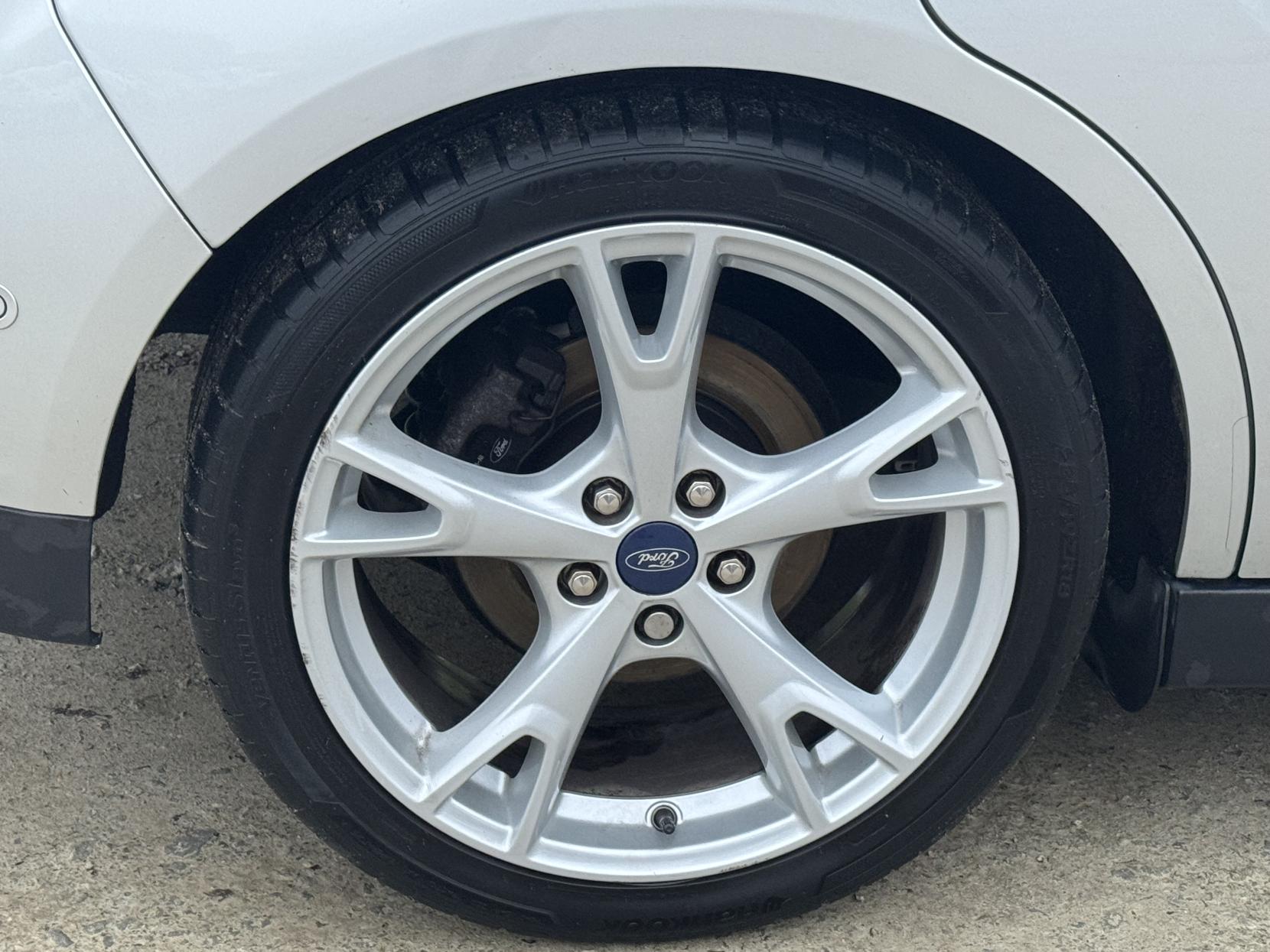 Ford C-Max 1.5 TDCi Titanium MPV 5dr Diesel Manual Euro 6 (s/s) (120 ps)