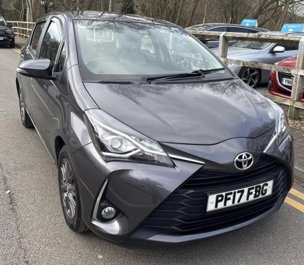 Toyota Yaris 1.5 VVT-i Icon Hatchback 5dr Petrol Manual Euro 6 (111 ps)