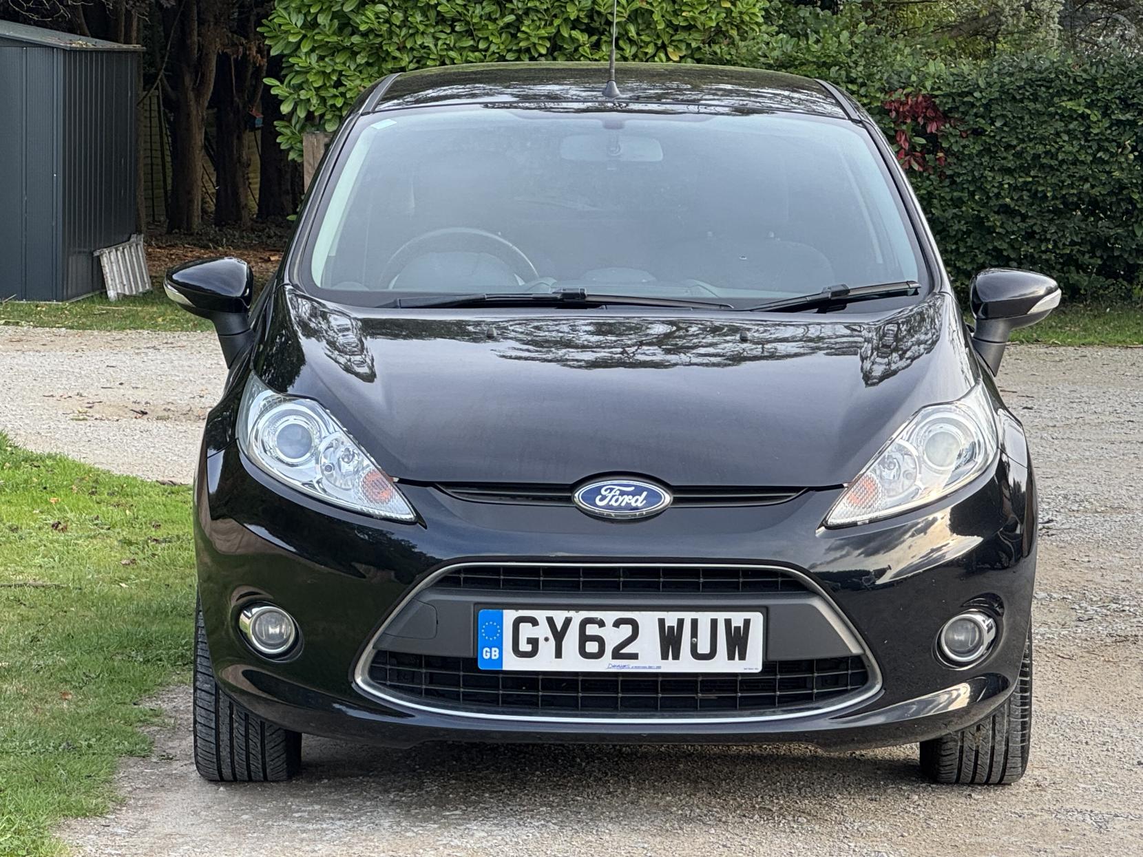 Ford Fiesta 1.25 Zetec Hatchback 5dr Petrol Manual Euro 5 (82 ps)