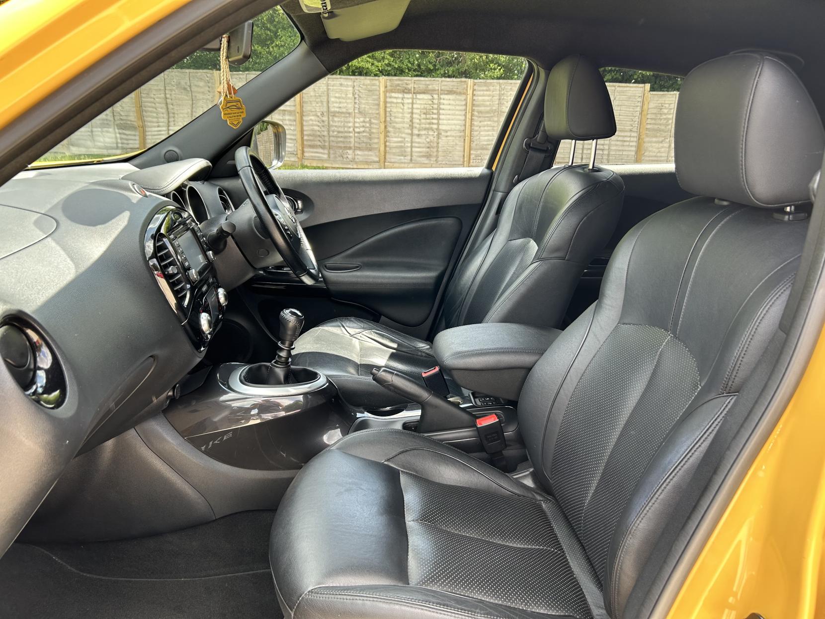 Nissan Juke 1.2 DIG-T Tekna SUV 5dr Petrol Manual Euro 6 (s/s) (115 ps)