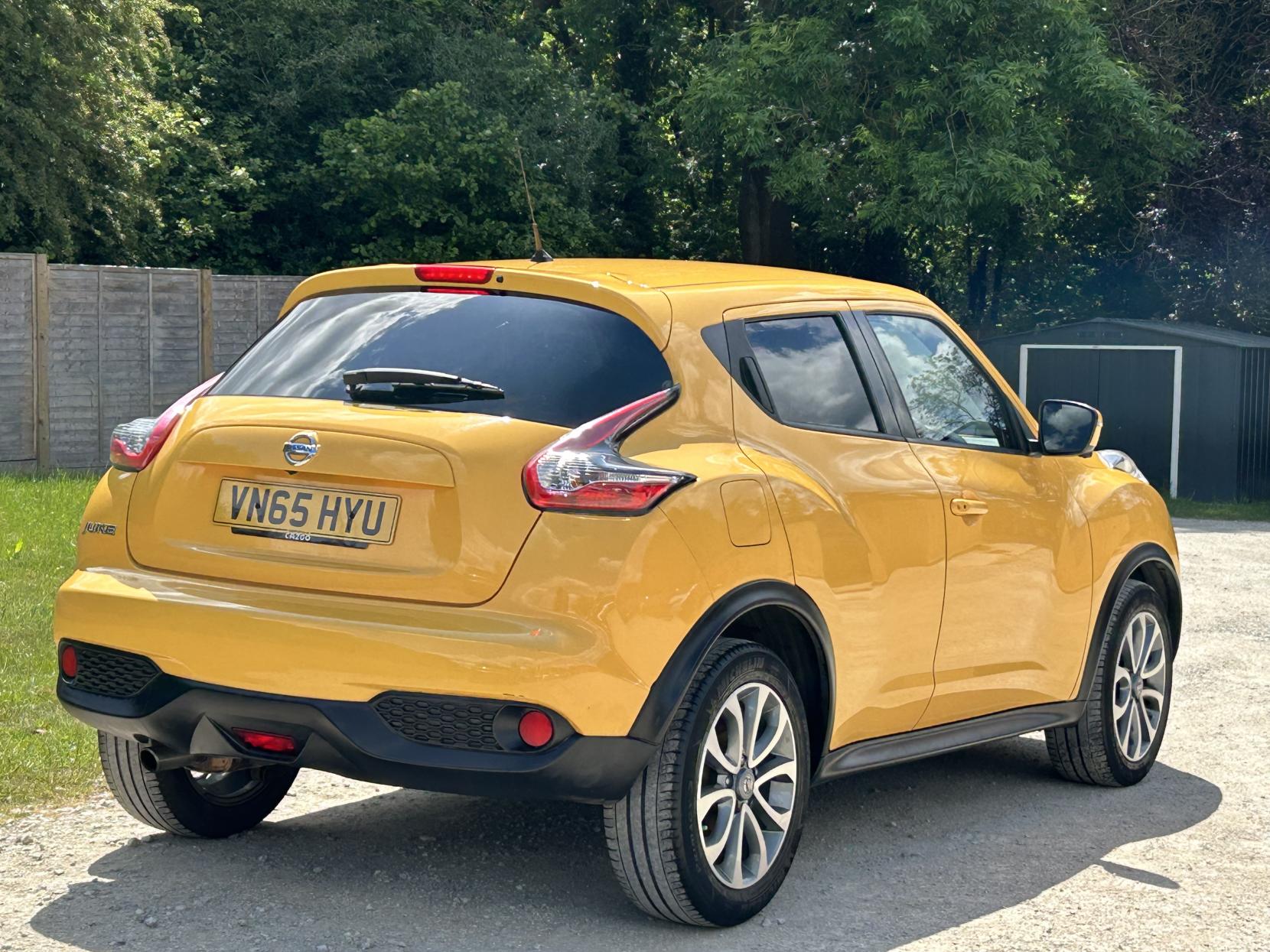 Nissan Juke 1.2 DIG-T Tekna SUV 5dr Petrol Manual Euro 6 (s/s) (115 ps)