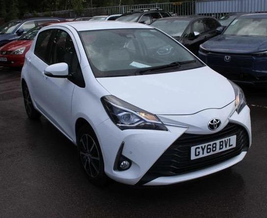 Toyota Yaris 1.5 VVT-i Icon Tech Hatchback 5dr Petrol Manual Euro 6 (111 ps)