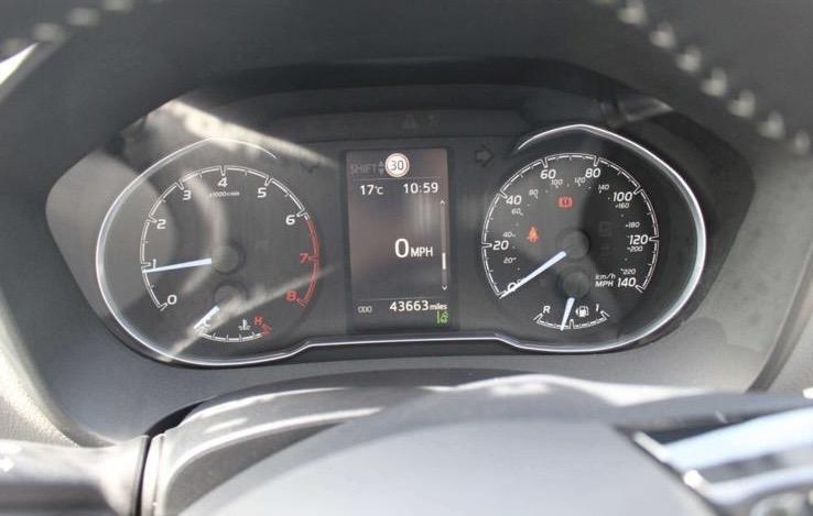 Toyota Yaris 1.5 VVT-i Icon Tech Hatchback 5dr Petrol Manual Euro 6 (111 ps)
