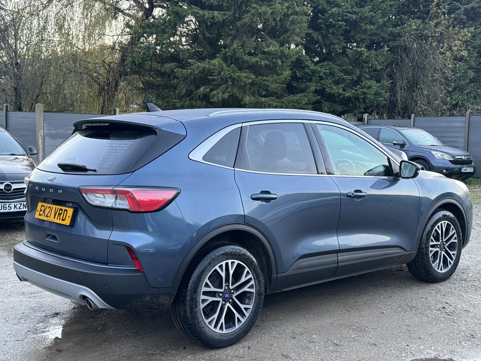 Ford Kuga 1.5 EcoBlue Titanium SUV 5dr Diesel Manual Euro 6 (s/s) (120 ps)