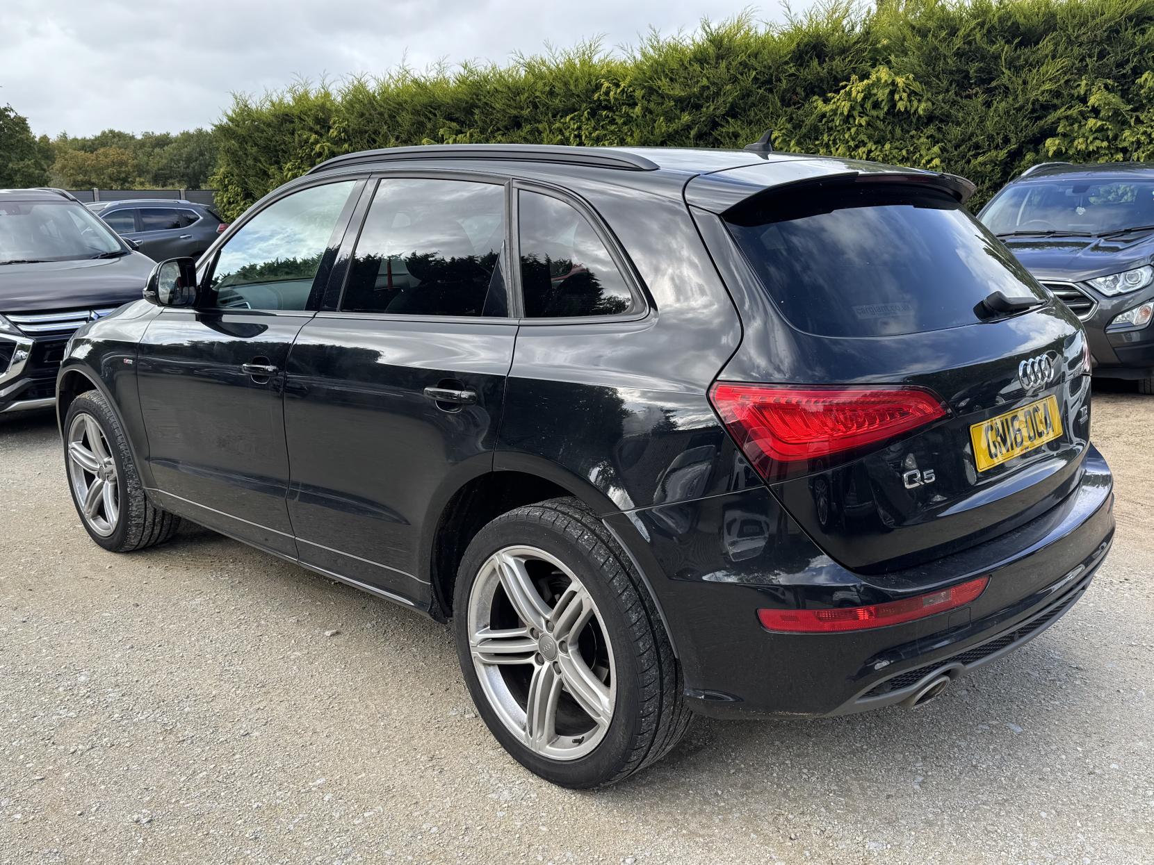 Audi Q5 2.0 TDI S line Plus SUV 5dr Diesel S Tronic quattro Euro 6 (s/s) (190 ps)