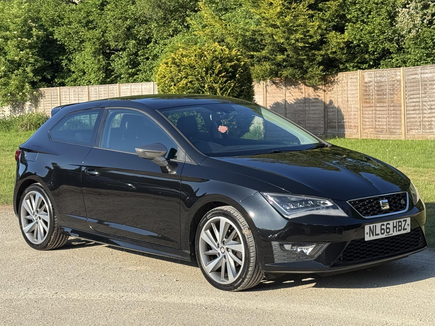 SEAT Leon 1.4 EcoTSI FR Titanium Sport Coupe 3dr Petrol Manual Euro 6 (s/s) (150 ps)