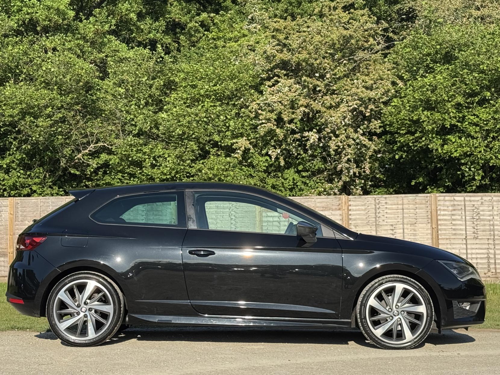 SEAT Leon 1.4 EcoTSI FR Titanium Sport Coupe 3dr Petrol Manual Euro 6 (s/s) (150 ps)
