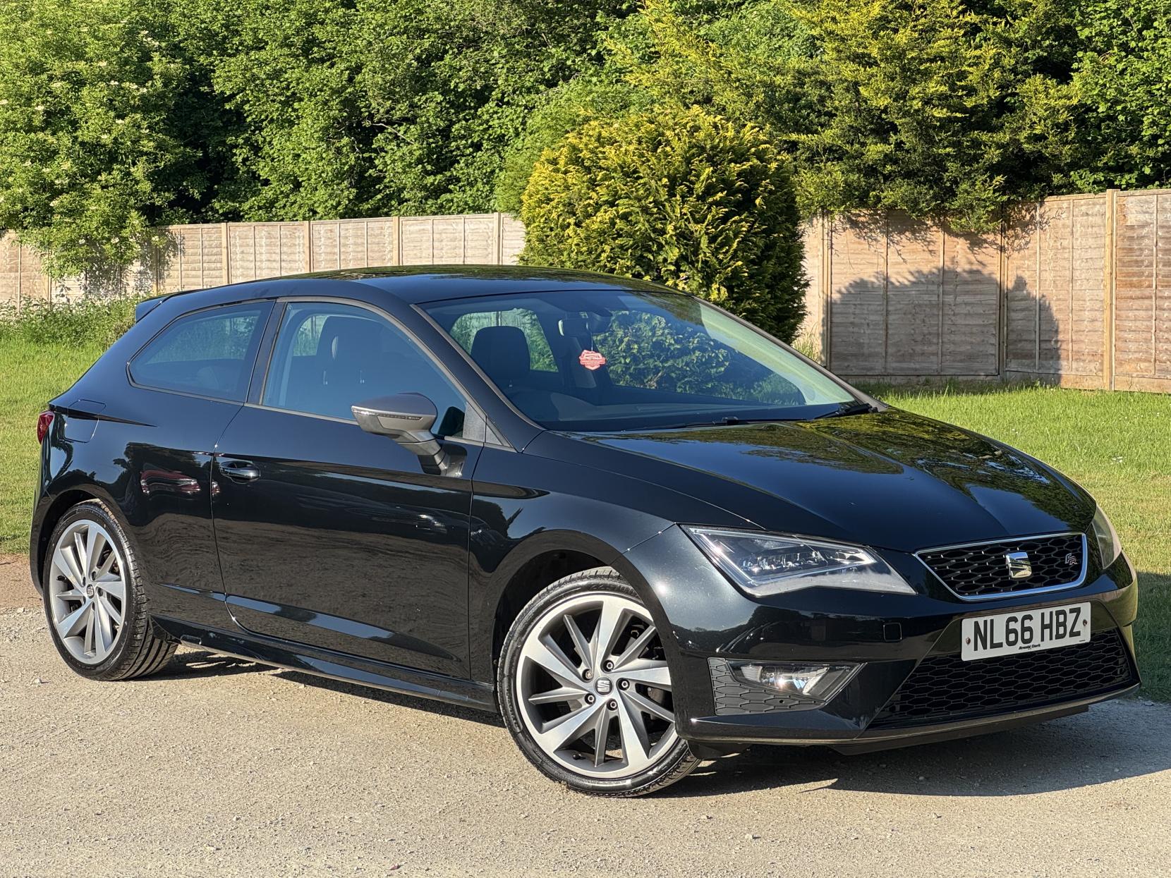 SEAT Leon 1.4 EcoTSI FR Titanium Sport Coupe 3dr Petrol Manual Euro 6 (s/s) (150 ps)