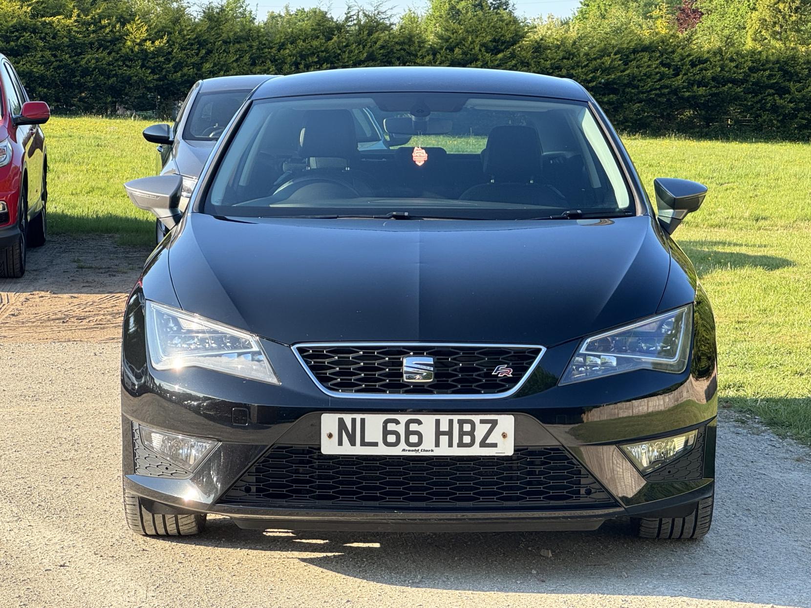 SEAT Leon 1.4 EcoTSI FR Titanium Sport Coupe 3dr Petrol Manual Euro 6 (s/s) (150 ps)