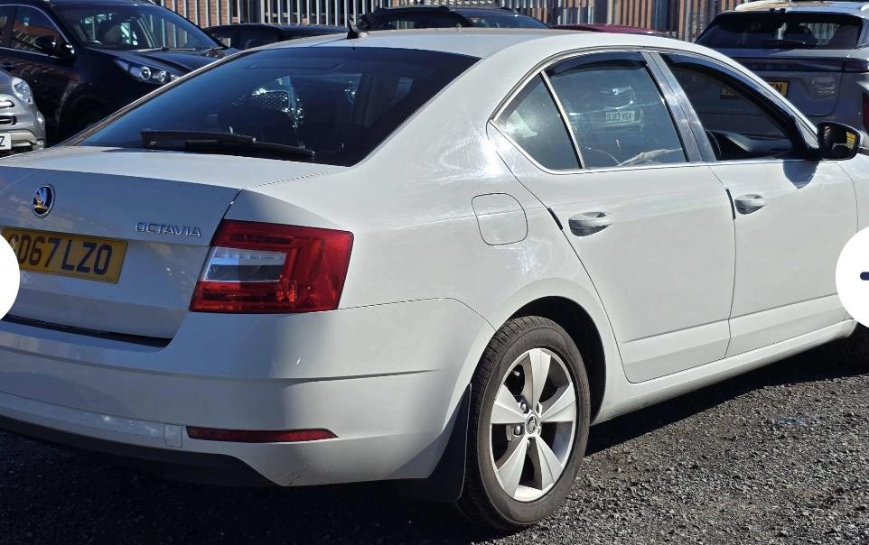 Skoda Octavia 2.0 TDI SE Technology Hatchback 5dr Diesel Manual Euro 6 (s/s) (150 ps)