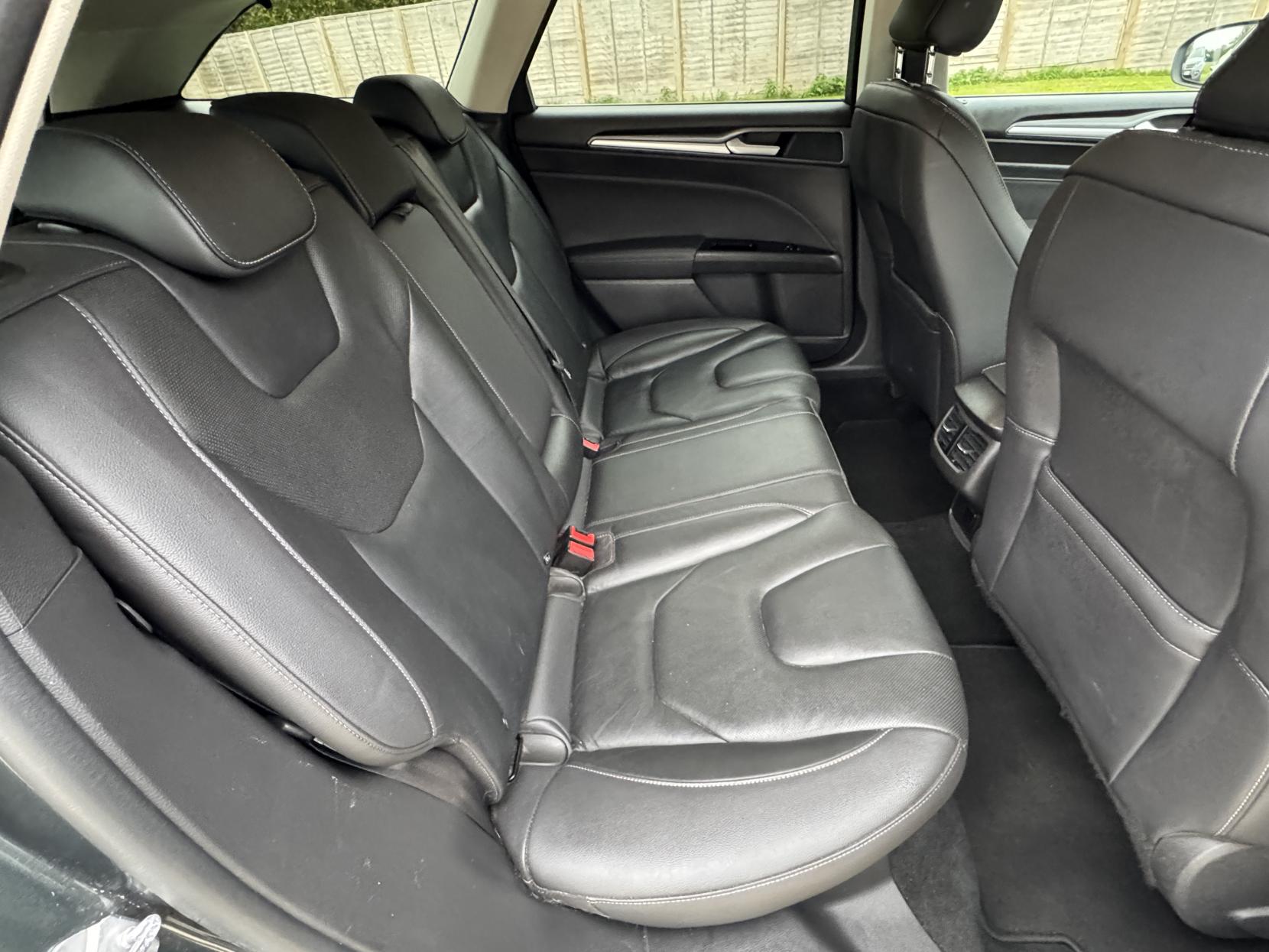 Ford Mondeo 2.0 TDCi Titanium Edition Estate 5dr Diesel Manual Euro 6 (s/s) (150 ps)