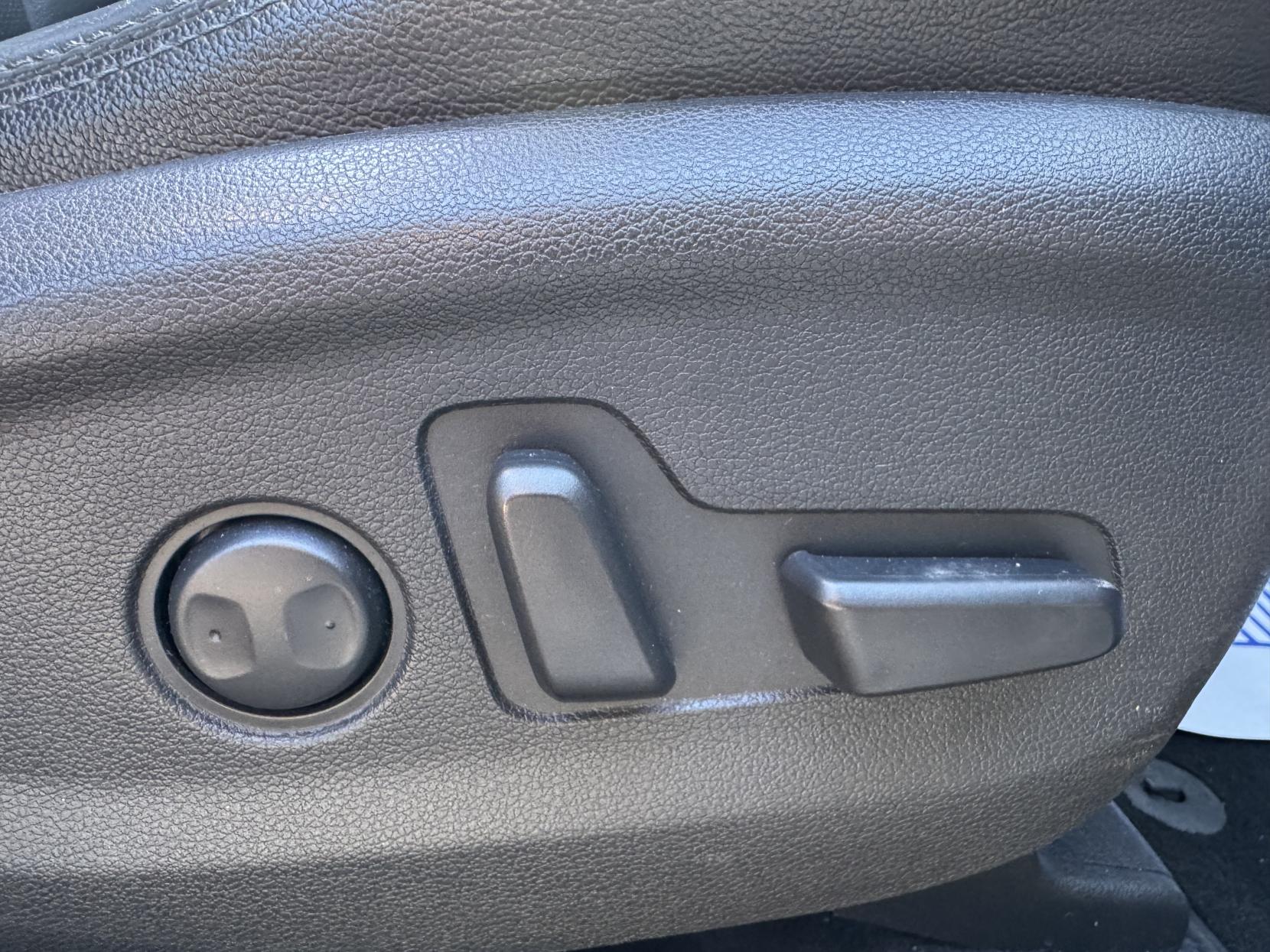 Hyundai TUCSON 1.7 CRDi Blue Drive Premium SE SUV 5dr Diesel DCT Euro 6 (s/s) (141 ps)