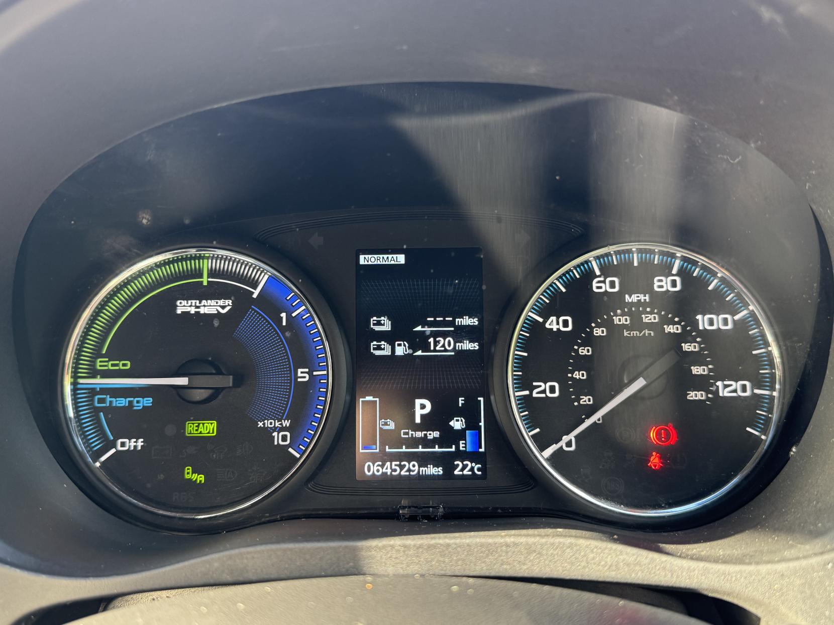 Mitsubishi Outlander 2.4h TwinMotor 13.8kWh Exceed Safety SUV 5dr Petrol Plug-in Hybrid CVT 4WD Euro 6 (s/s) (224 ps)