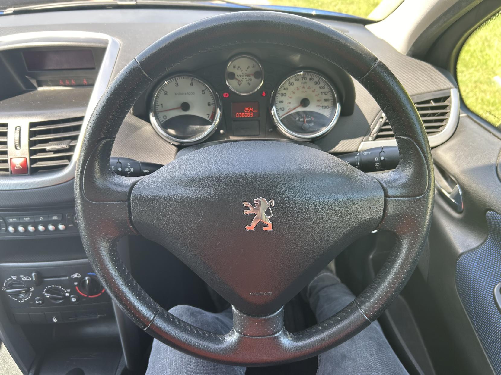 Peugeot 207 1.6 16v Sport Hatchback 3dr Petrol Manual (166 g/km, 110 bhp)
