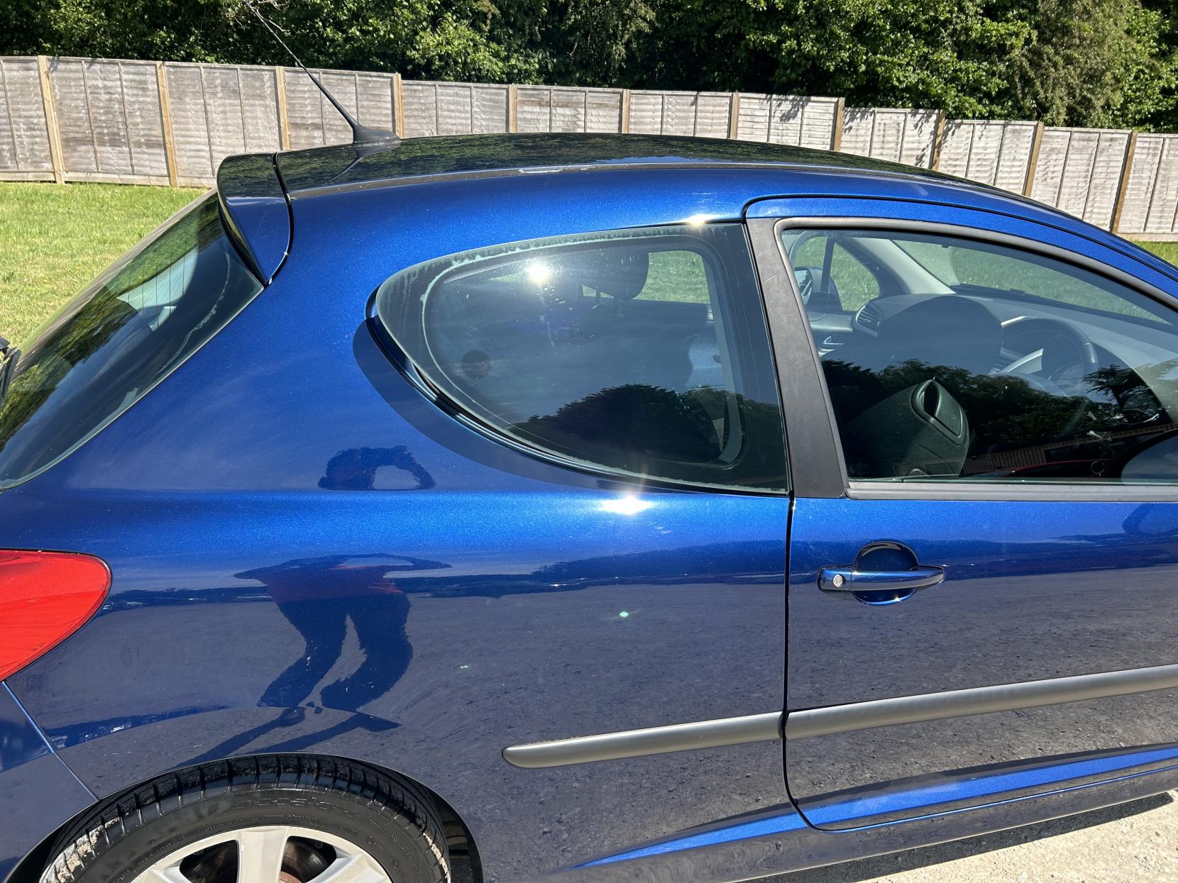 Peugeot 207 1.6 16v Sport Hatchback 3dr Petrol Manual (166 g/km, 110 bhp)