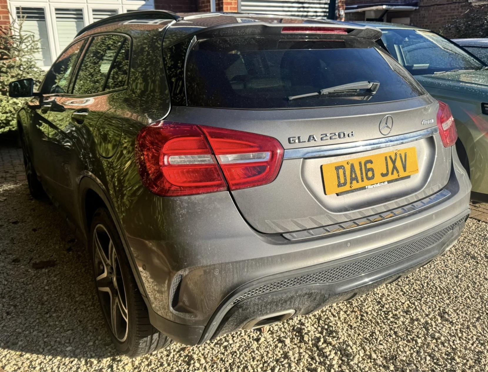 Mercedes-Benz GLA 2.1 GLA220d AMG Line (Premium Plus) SUV 5dr Diesel 7G-DCT 4MATIC Euro 6 (s/s) (177 ps)