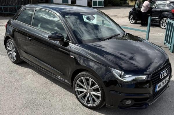 Audi A1 1.4 TFSI S line Style Edition Hatchback 3dr Petrol S Tronic Euro 5 (s/s) (122 ps)