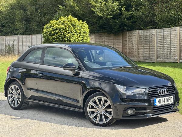 Audi A1 1.4 TFSI S line Style Edition Hatchback 3dr Petrol S Tronic Euro 5 (s/s) (122 ps)