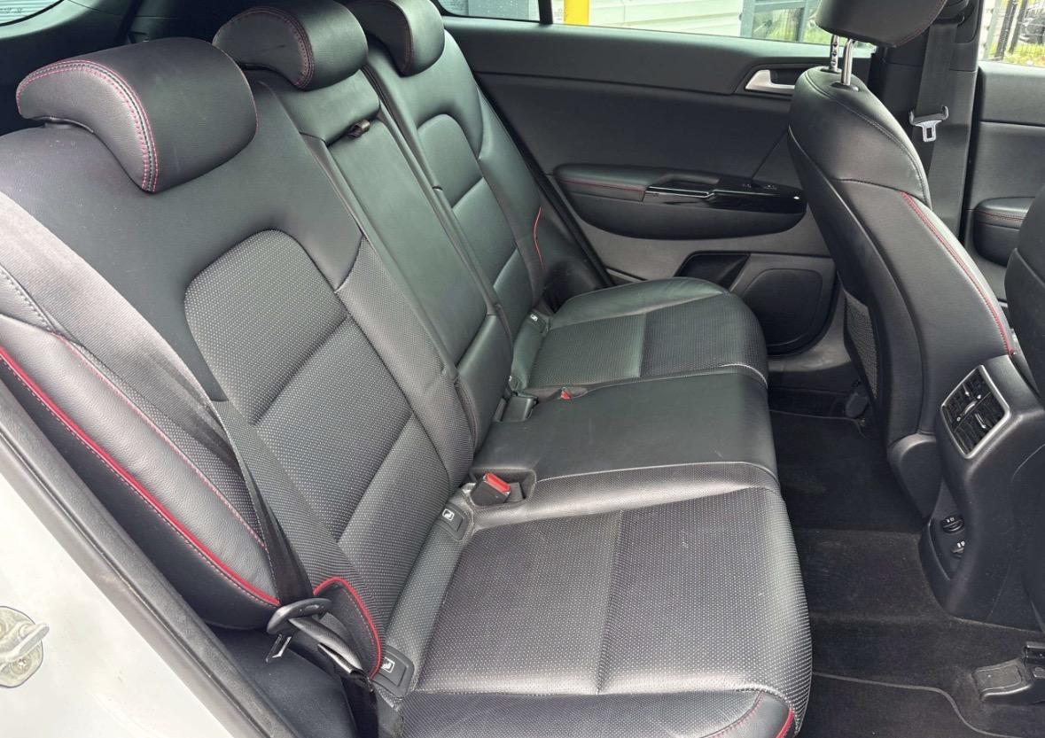 Kia Sportage 1.6 CRDi GT-Line SUV 5dr Diesel DCT Euro 6 (s/s) (134 bhp)