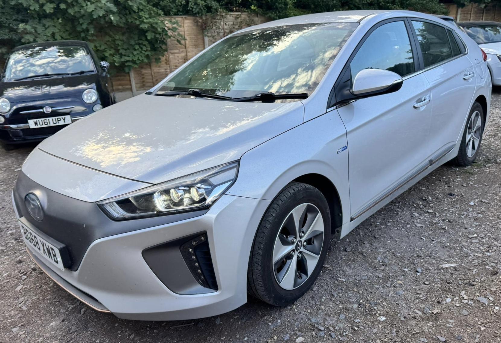 Hyundai IONIQ 28kWh Premium Hatchback 5dr Electric Auto (120 ps)