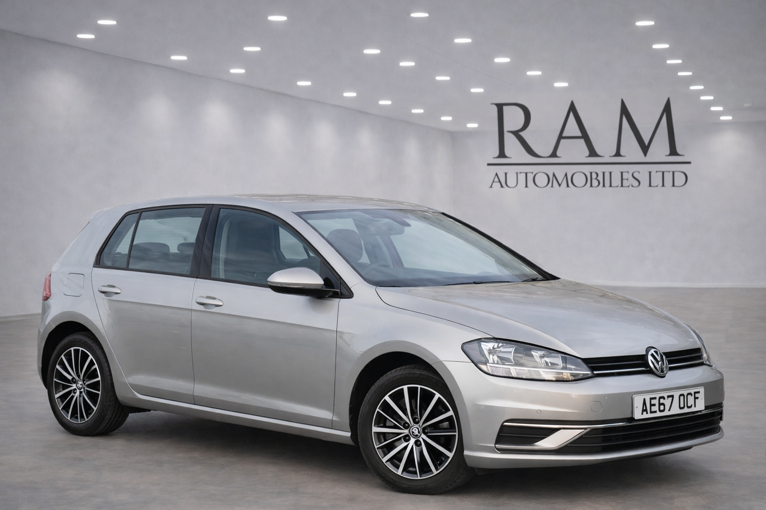 Volkswagen Golf 1.4 TSI BlueMotion Tech SE Nav Hatchback 5dr Petrol Manual Euro 6 (s/s) (125 ps)