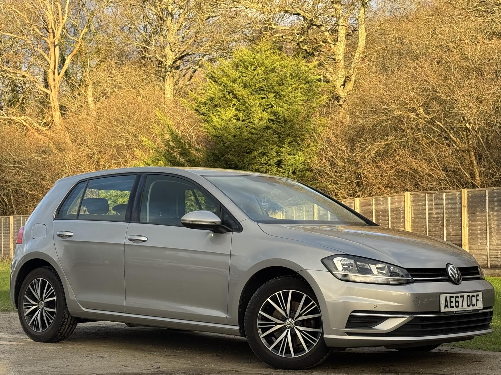 Volkswagen Golf 1.4 TSI BlueMotion Tech SE Nav Hatchback 5dr Petrol Manual Euro 6 (s/s) (125 ps)