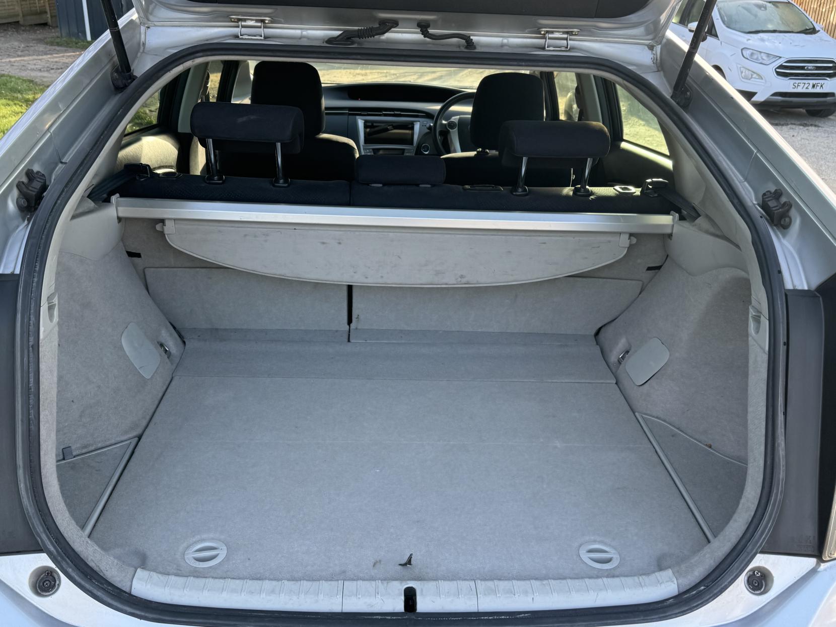 Toyota Prius 1.8 Hatchback (2009 - 2017)