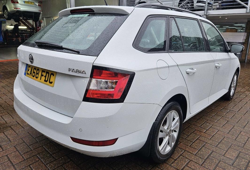 Skoda Fabia 1.0 TSI SE Estate 5dr Petrol Manual Euro 6 (s/s) (95 ps)